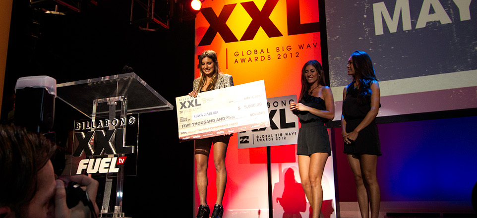 Maya Gabeira é penta no Billabong XXL!